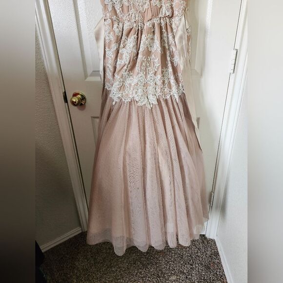 Xscape Cream White Lace Floral Sleeveless Trumpet Mermaid Gown Dress 12 Prom - Picture 8 of 10